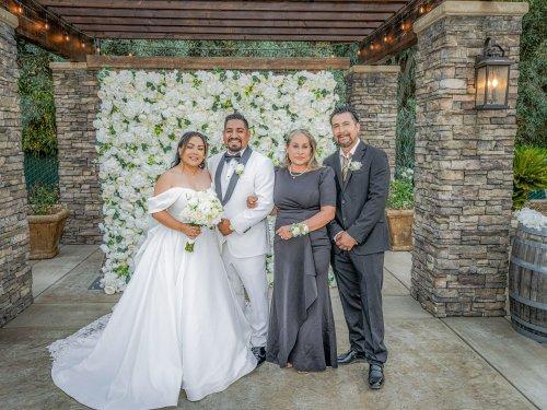 mobile - carousel-hero-element image-15