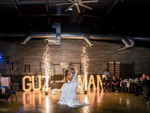 carousel-hero-element image-1